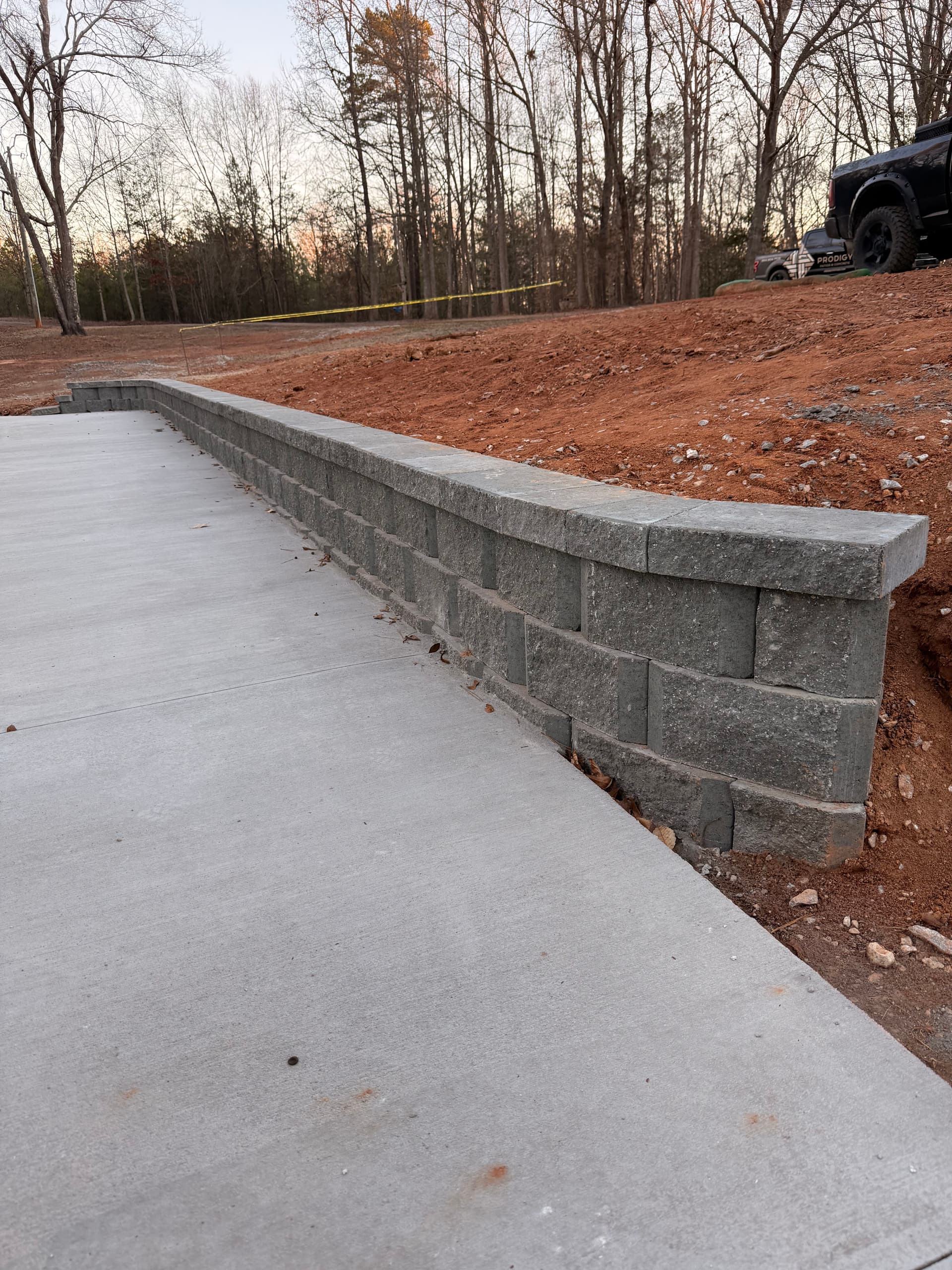 Seamless Curved Retaining Wall in Spartanburg